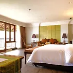 The Grand Hill Resort-Hotel